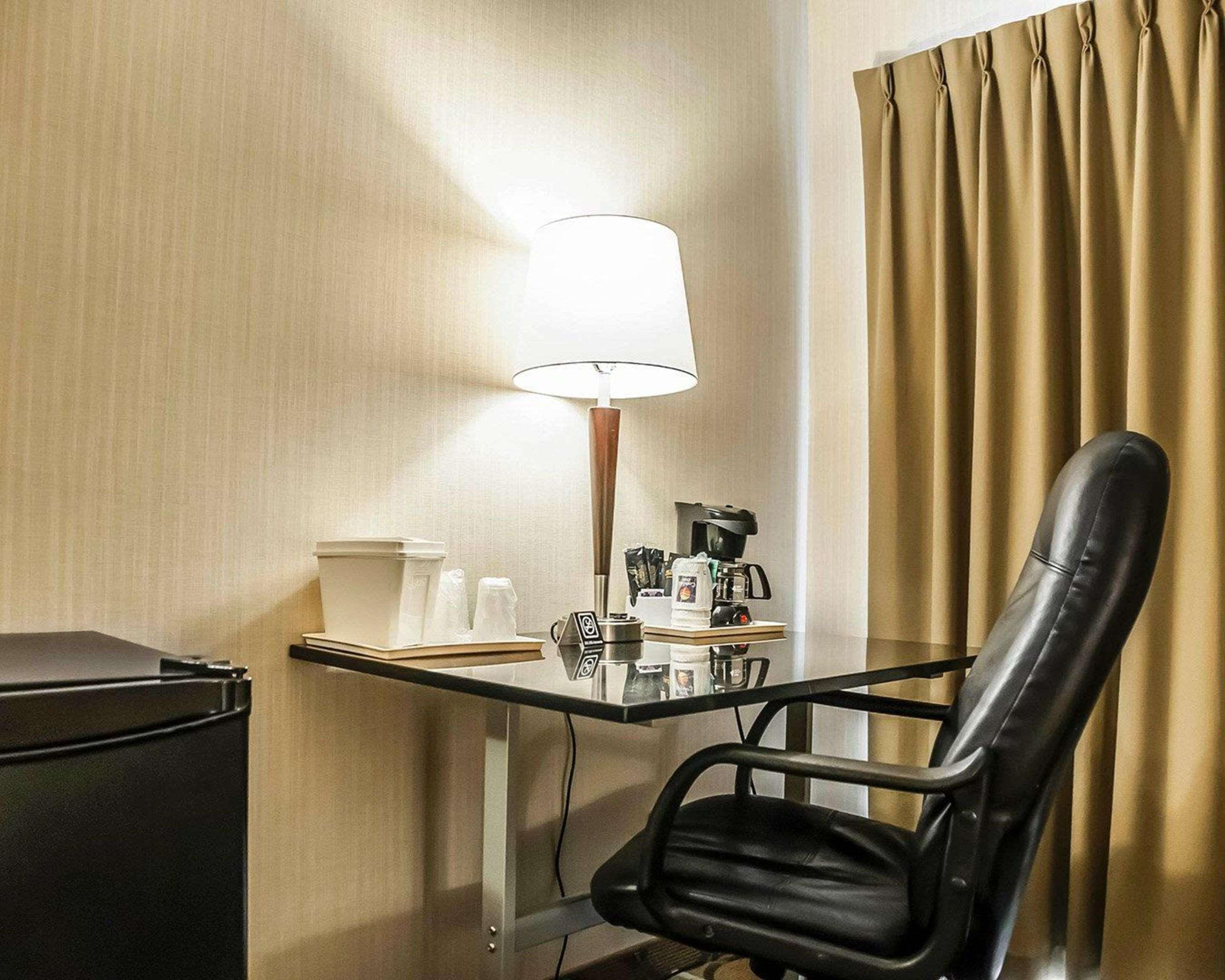 Comfort Inn Laval Exterior foto